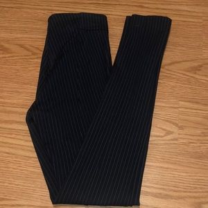 Pin striped skinny slacks